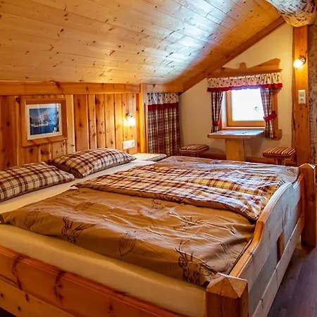 Gasteinerhuette Im Zirbenwald Bad Gastein Salzburg